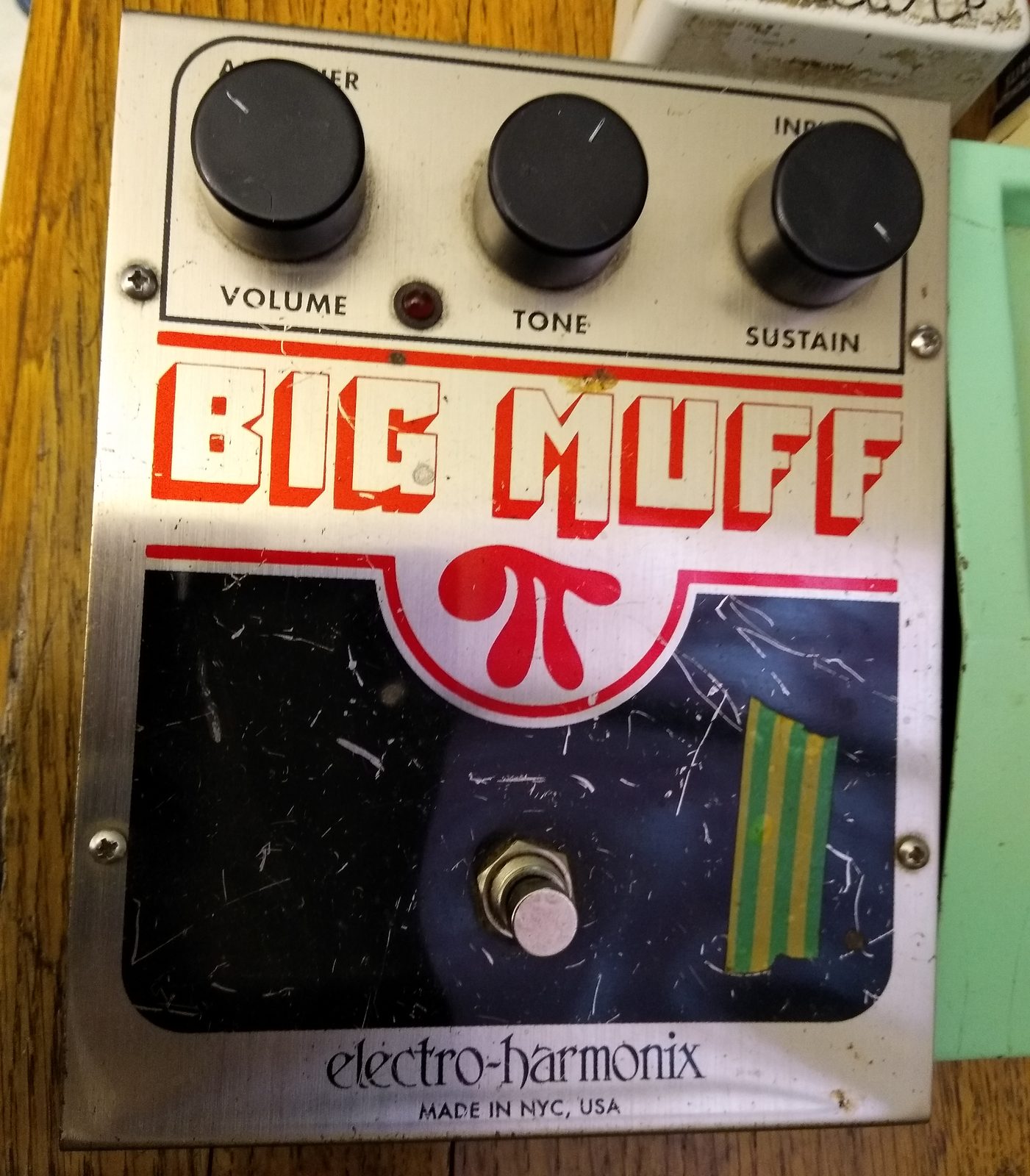 Big Muff Ram's Head — sustain at maximum